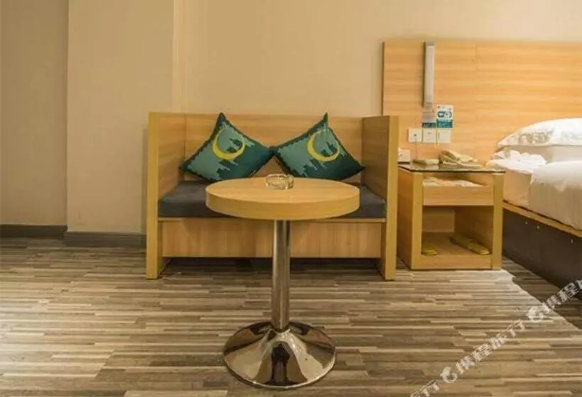 Hotelli City Comfort Inn Yulin Jincheng Center Municipal Government