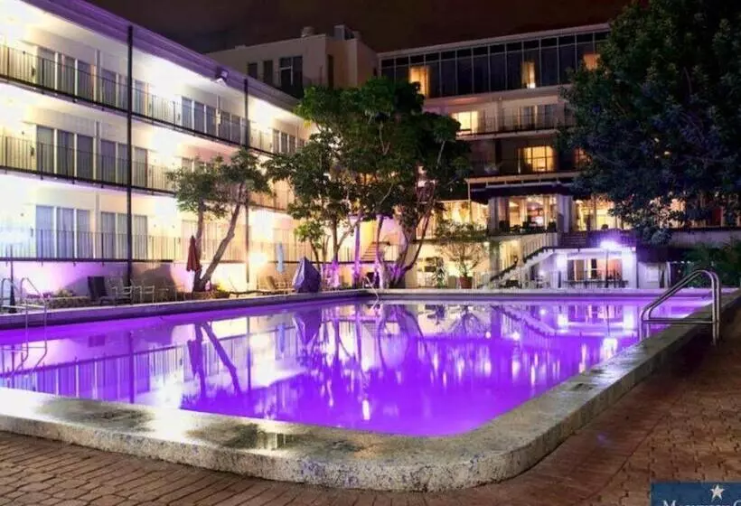 Hotelli Magnuson Grand Conference