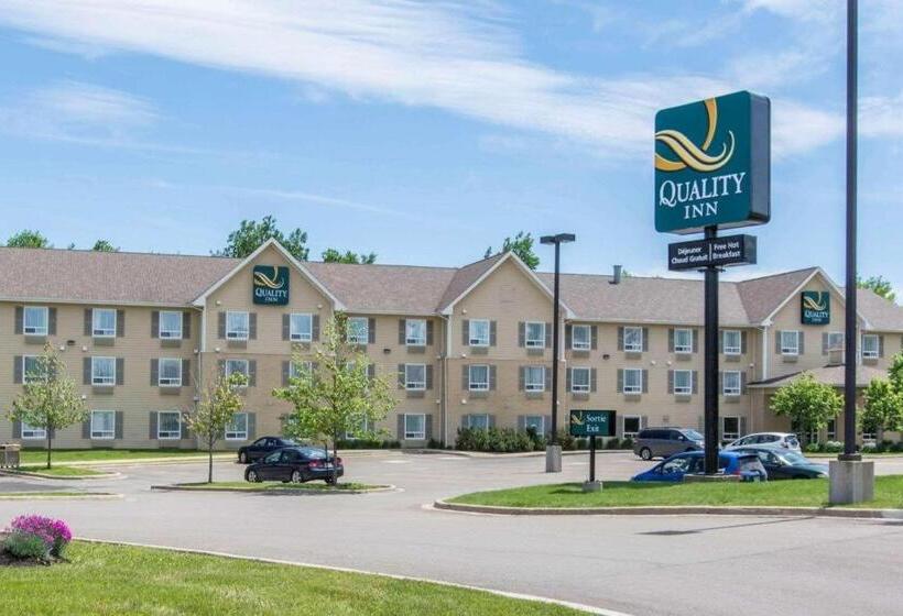 Отель Quality Inn Airport