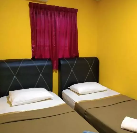 Retkeilymaja Perhentian Warisan Pulau Perhentian Besut Terengganu Malaysia