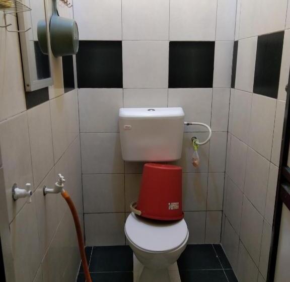 هاستل Perhentian Warisan Pulau Perhentian Besut Terengganu Malaysia