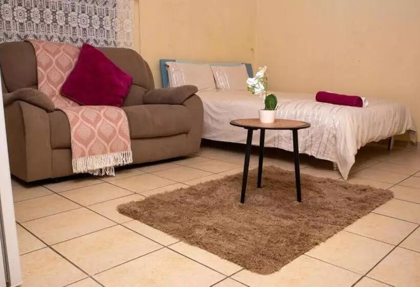 Aamiaismajoitus (B&B) Green Reeds Bnb