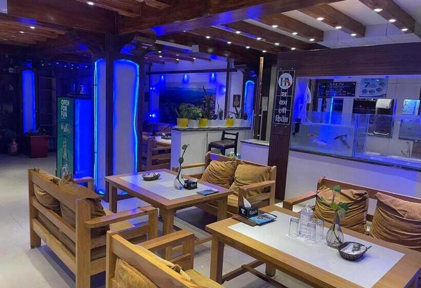 هتل Aagan Dhulikhel