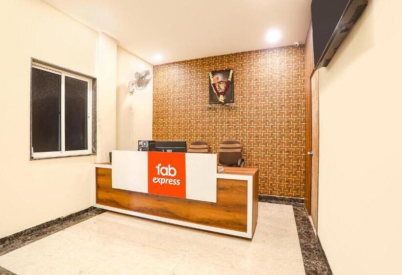 Hotel Fabexpress Dreamz Inn