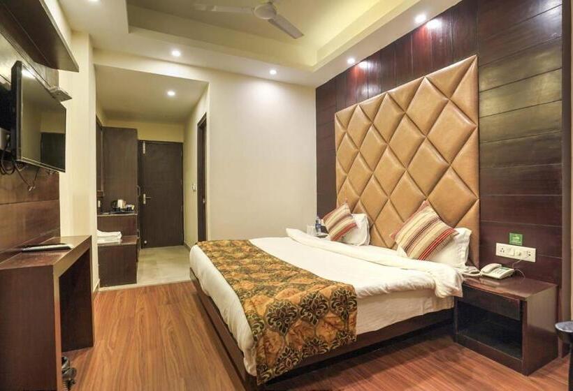 בית מלון כפרי Hill View, Mussoorie Near Mall Road Mussoorie