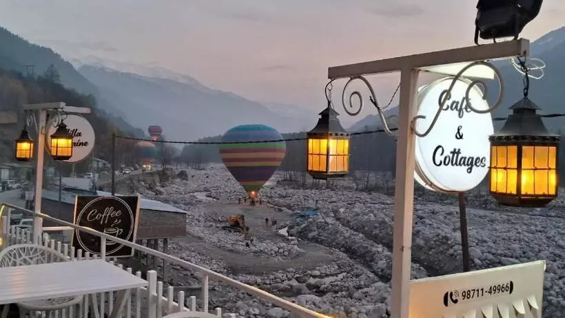 ホテル Riverine Cafe & Cottages