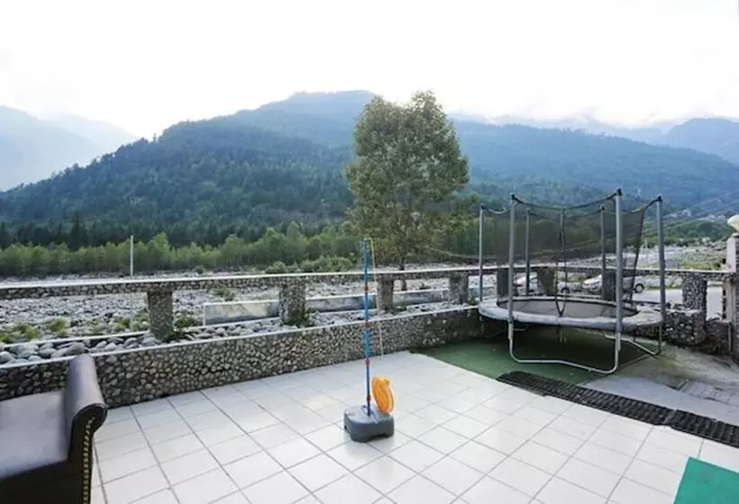 ホテル Riverine Cafe & Cottages