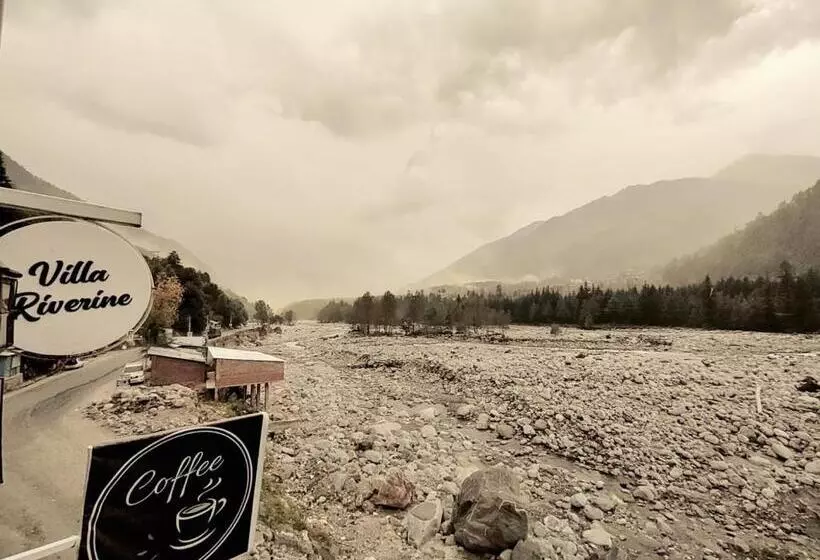 ホテル Riverine Cafe & Cottages