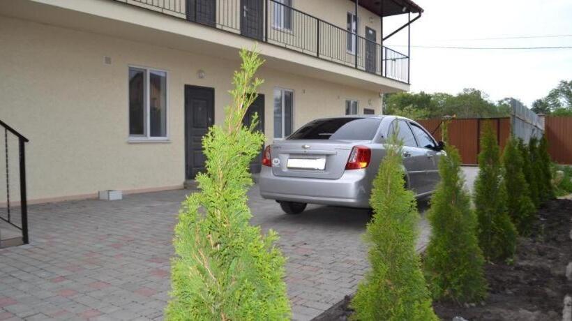 호스텔 мини отель Veravilla