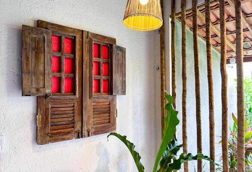 Hostel Mar De Marceneiro