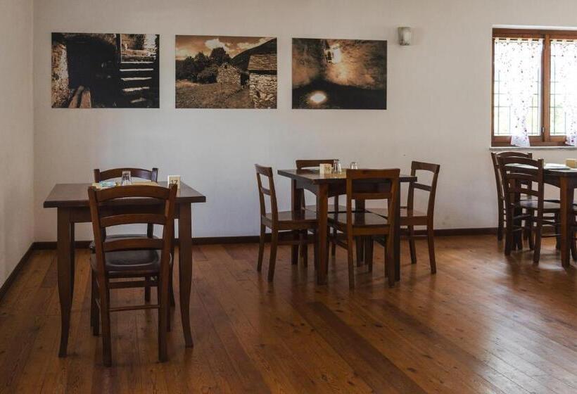 هاستل Rifugio Parpinasca