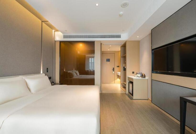 Atour Hotel Quzhou Nankong