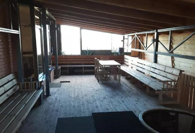 Hotelli готельний комплекс