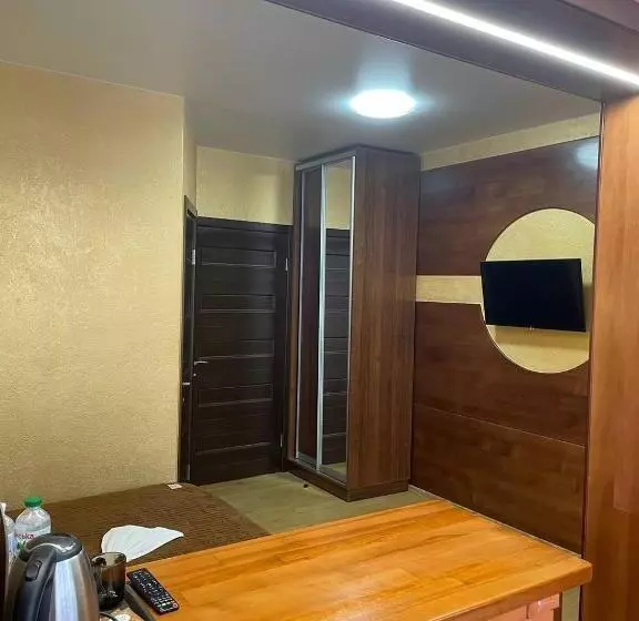 Hotelli готельний комплекс