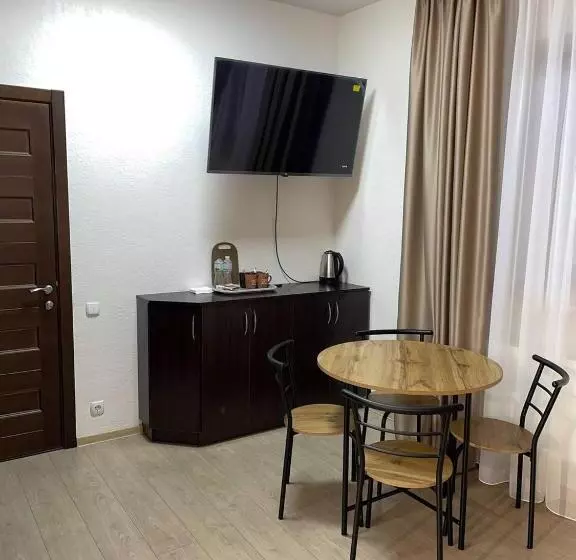 Hotelli готельний комплекс