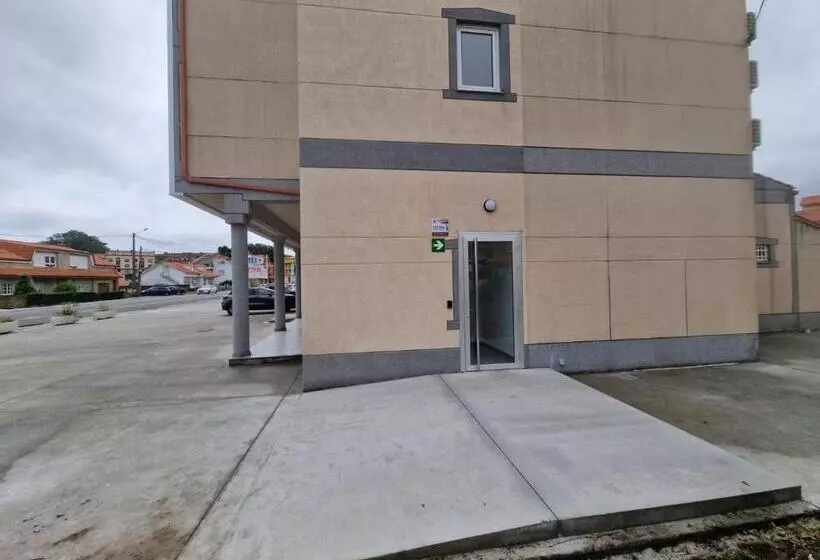 Hotelli Ola Apartamentos Finisterre