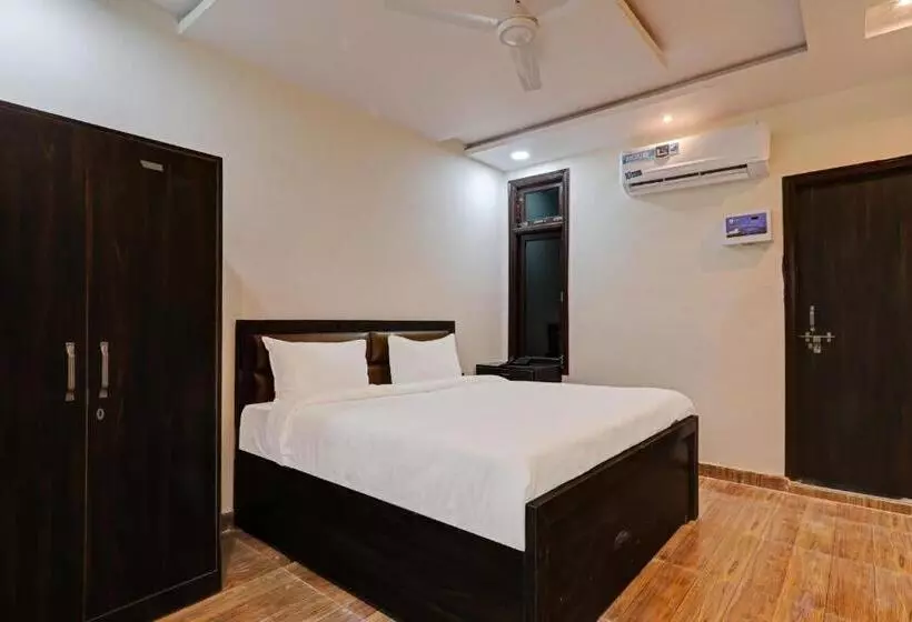 ホテル Super Collection O Oyo Townhouse Lemonade Shyam Nagar
