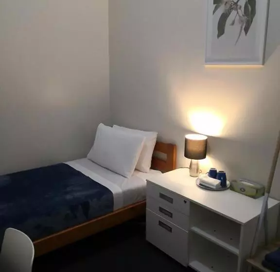 Oceanic Hostel