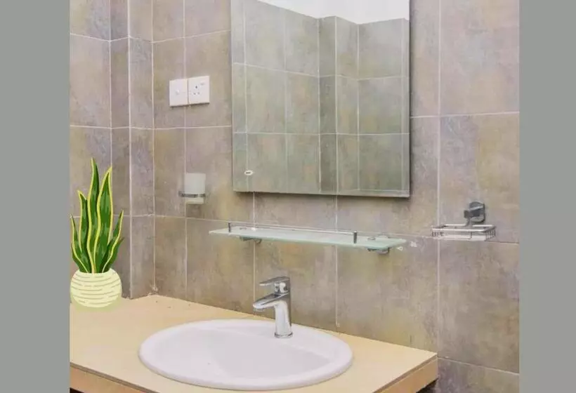 Majatalo Anuradhapura Peacock Garden Holiday Bungalow