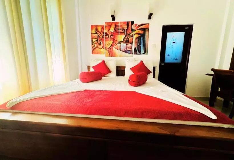 Majatalo Anuradhapura Peacock Garden Holiday Bungalow