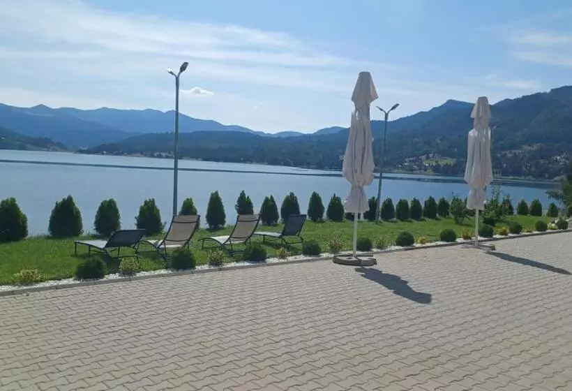 Majatalo Modern Cosy House By Lake View Colibita Resort   Vila C2
