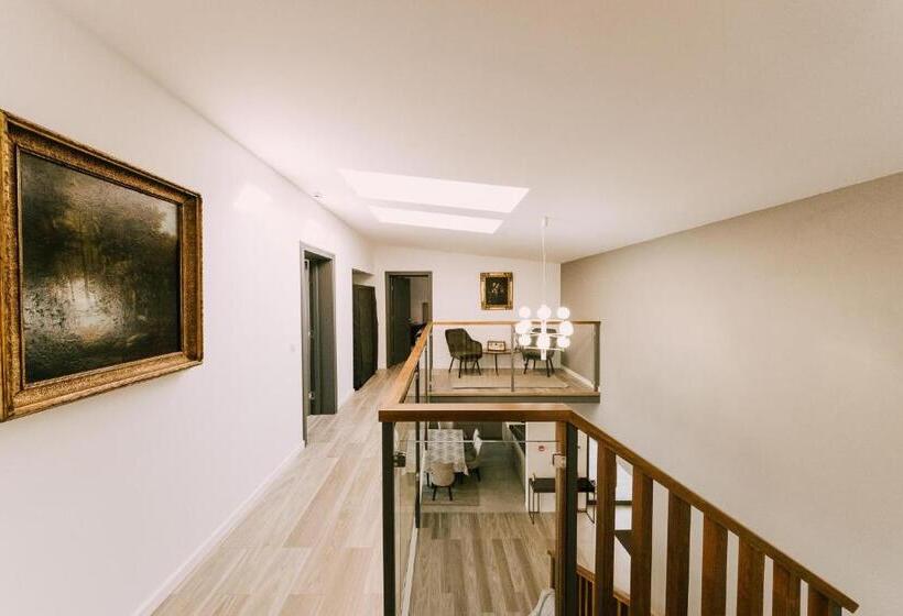 پانسیون Modern Cosy House By Lake View Colibita Resort Vila C2