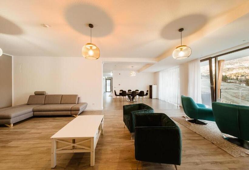 پانسیون Modern Cosy House By Lake View Colibita Resort Vila C2