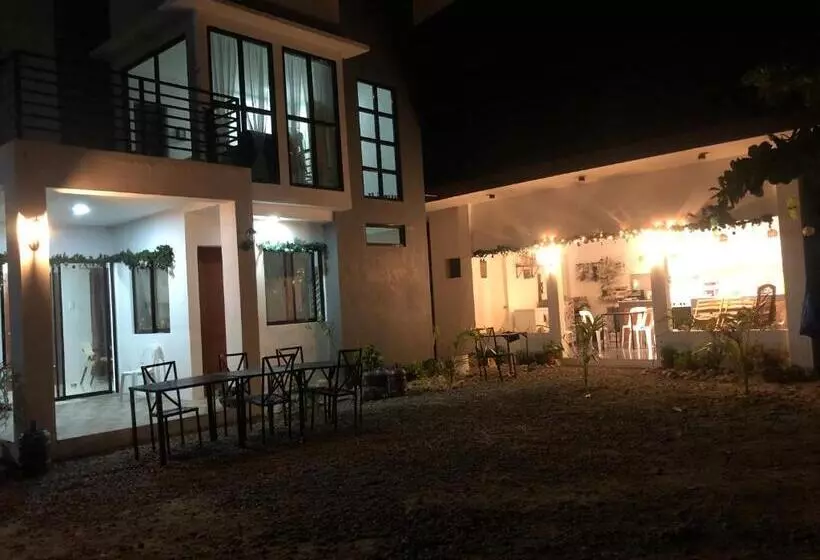 Majatalo Sea Breeze Beach House Near Sandbars And Beaches And Near To Danao Port