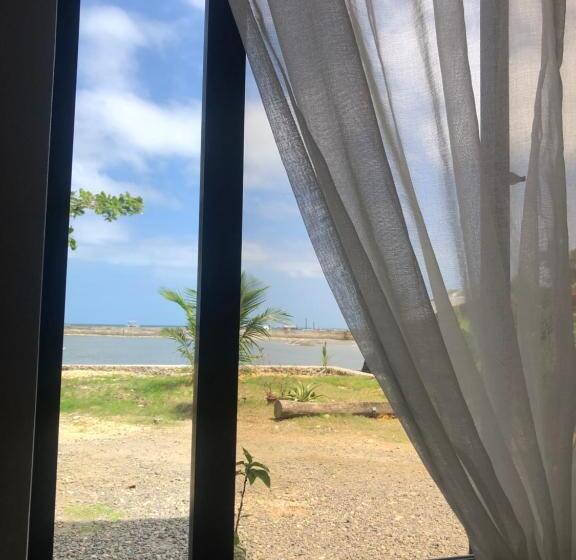 פנסיון Sea Breeze Beach House Near Sandbars And Beaches And Near To Danao Port