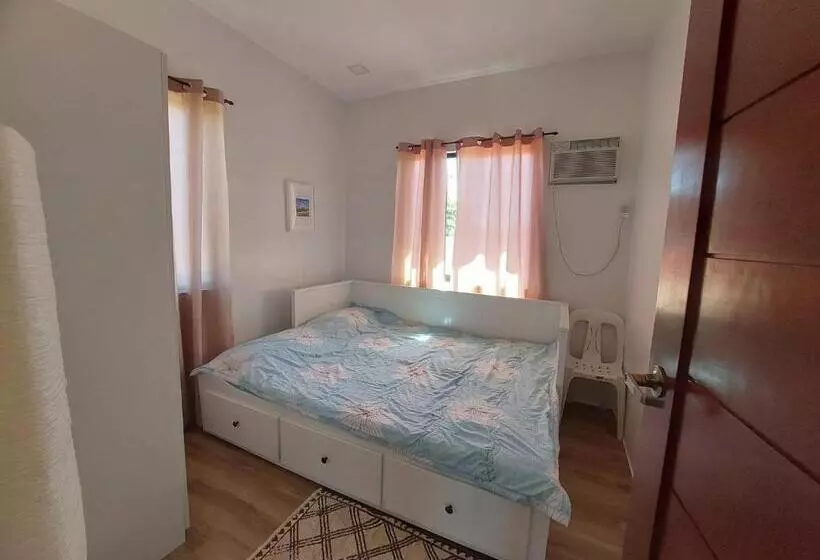 Majatalo Sea Breeze Beach House Near Sandbars And Beaches And Near To Danao Port