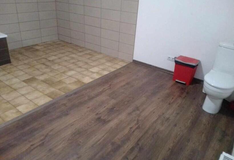 پانسیون Red Heart Holiday Home