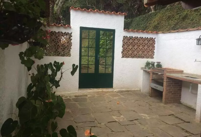 ユースホステル Pousada Jardim Secreto