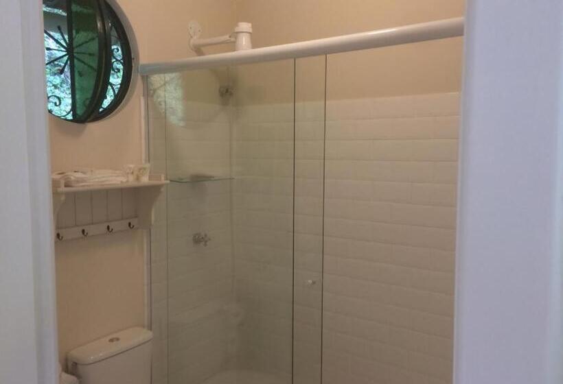 호스텔 Pousada Jardim Secreto