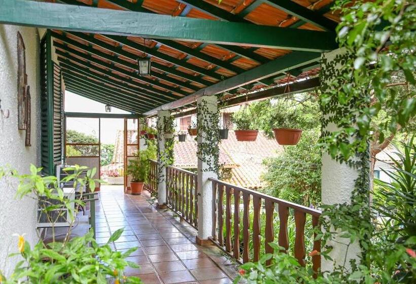 호스텔 Pousada Jardim Secreto