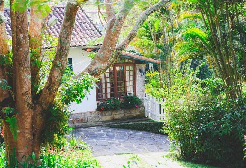 호스텔 Pousada Jardim Secreto