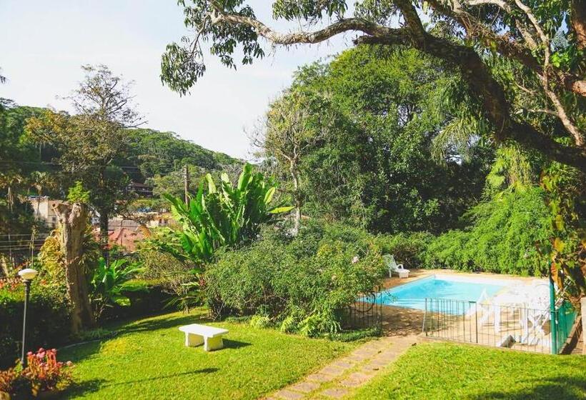 호스텔 Pousada Jardim Secreto