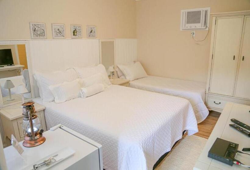 호스텔 Pousada Jardim Secreto