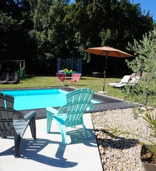 ベッドアンドブレックファースト Couette Et Cafe