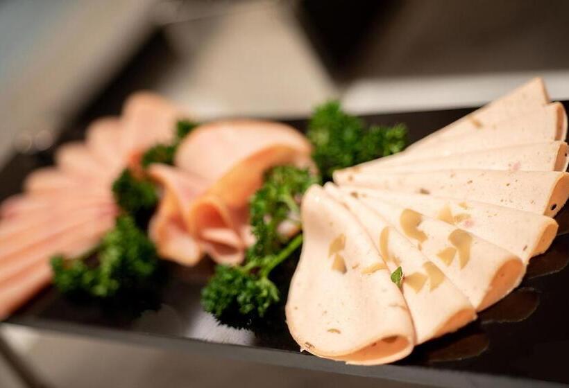 בית מלון כפרי Mercure Rugao City Centre