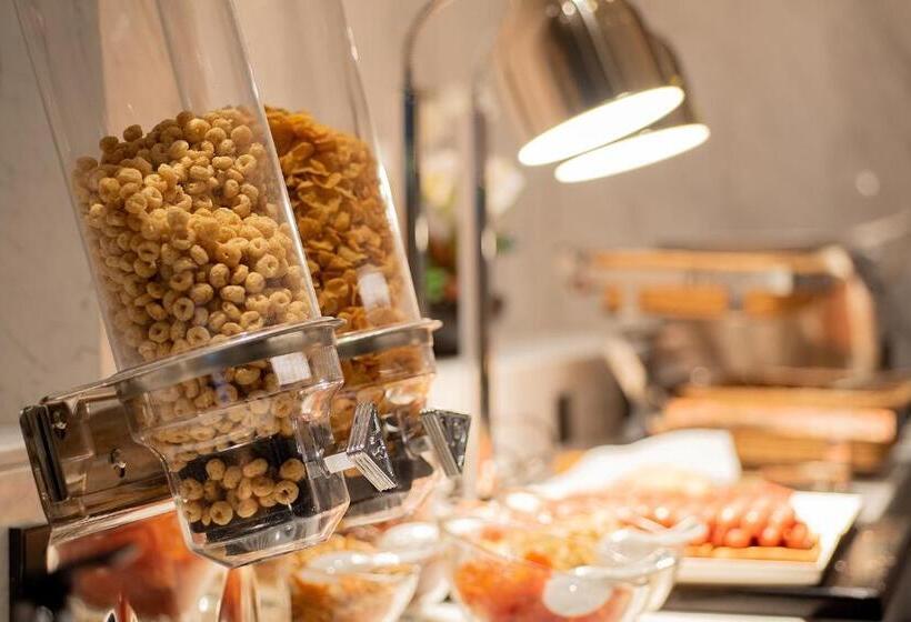 בית מלון כפרי Mercure Rugao City Centre