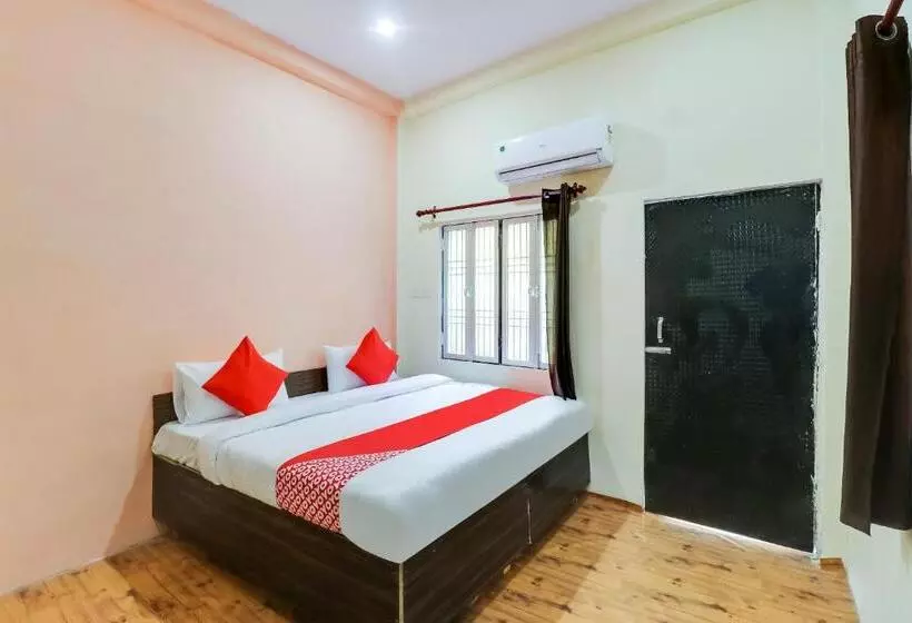 ホテル Spot On 67730 Yash Paying Guest House