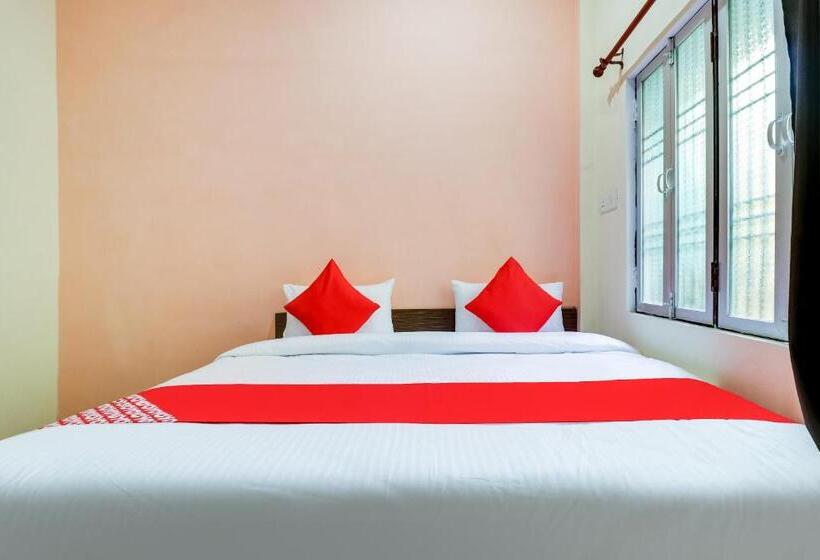 Hotel Spot On 67730 Yash Paying Guest House
