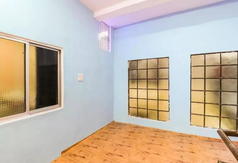 ホテル Spot On 67730 Yash Paying Guest House