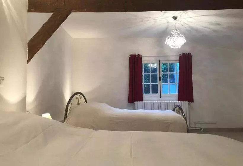 Majatalo Maison En Bord De Seine