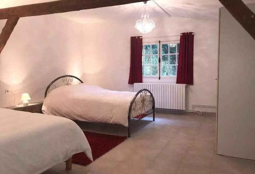 Majatalo Maison En Bord De Seine