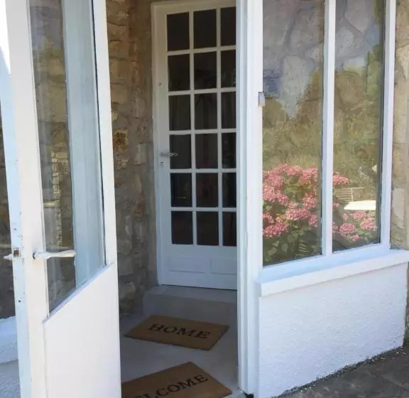 Majatalo Maison En Bord De Seine