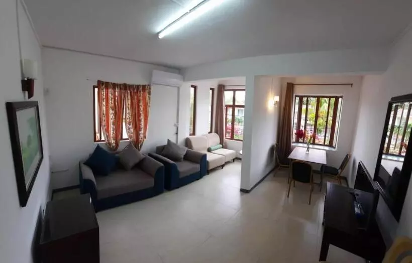 Citronella Villa Flic En Flac