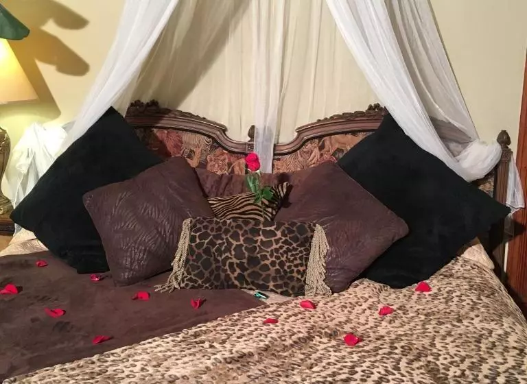 1884 Wildwood Bed And Breakfast Inn