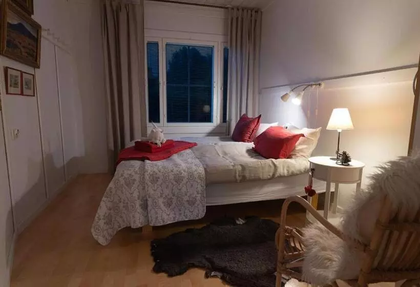 Aaria Bed And Breakfast