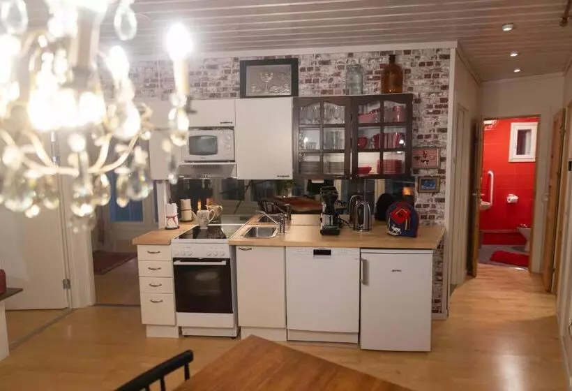 Aaria Bed And Breakfast